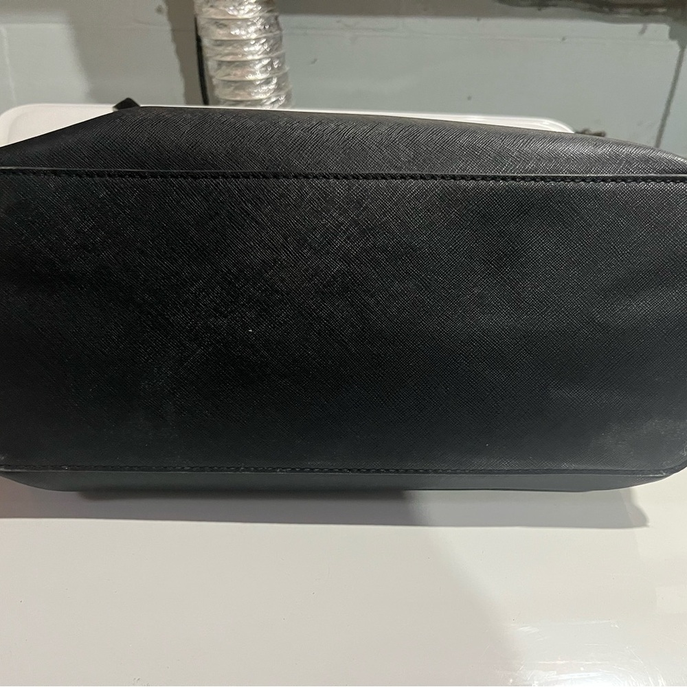 GUESS Black Women's Purse - Picture 3 of 7